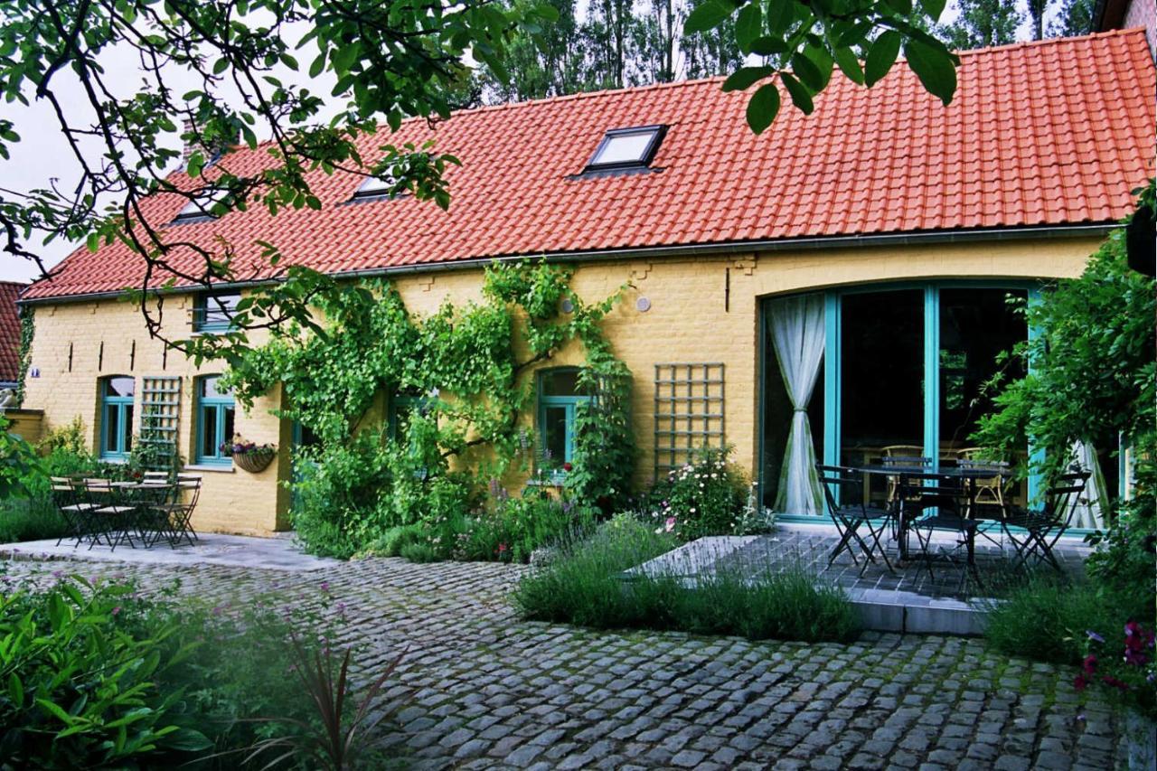 Holiday Home Les Plachettes Flobecq Exterior foto